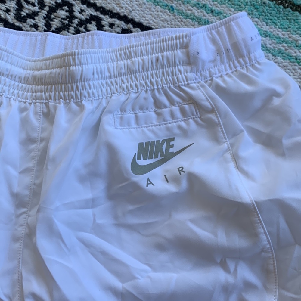 Nike Air Shorts • Running Shorts White athletic Shorts new with tags size xs - Picture 2 of 6